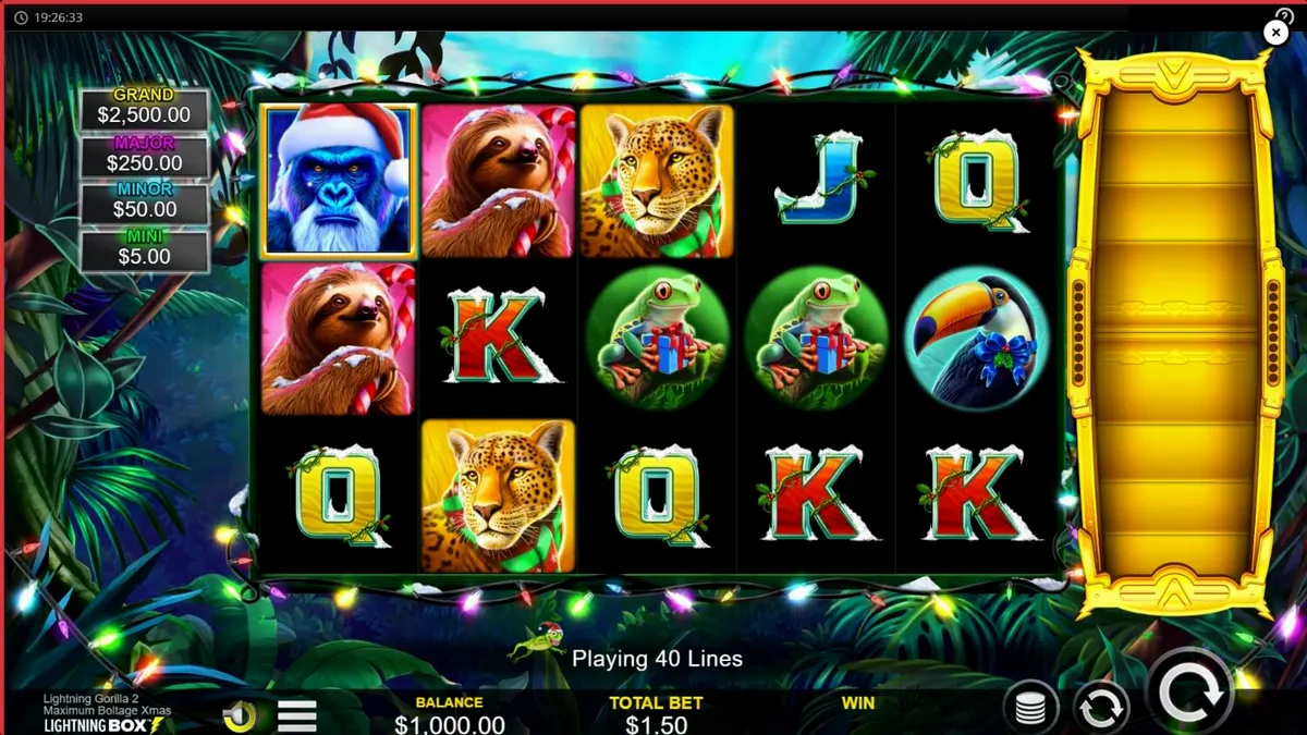 Painel de jogo do slot Lightning Gorilla 2 Xmas com luzes neon e símbolos temáticos de Natal na selva.